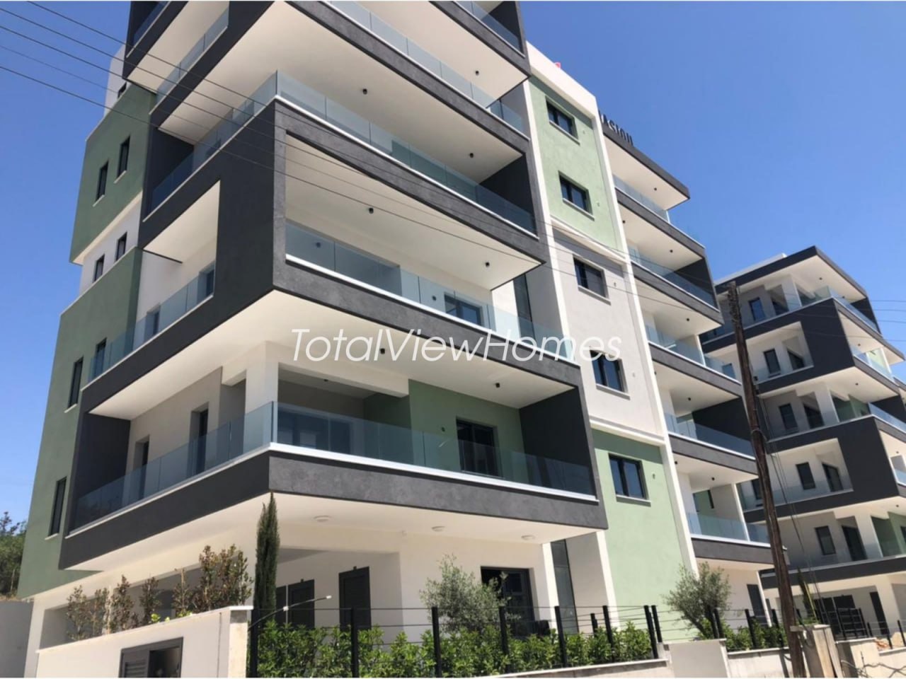 Apartment, 3 bedrooms — 2