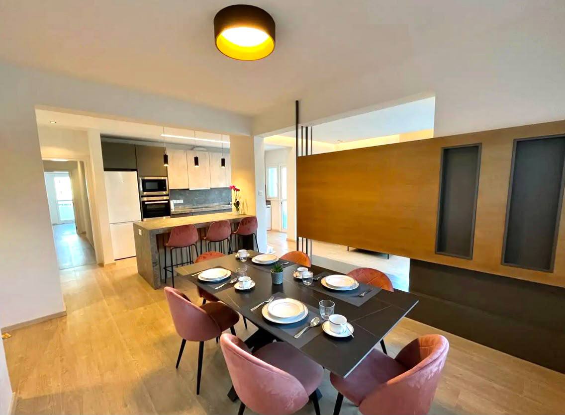 Apartment, 3 bedrooms — 8