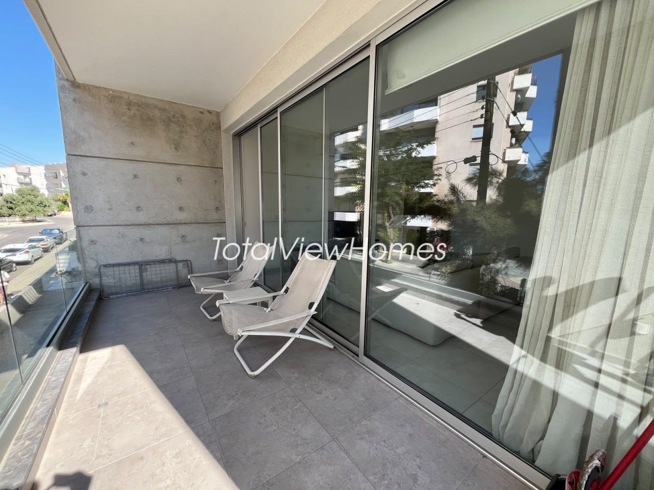 Apartment, 3 bedrooms — 2