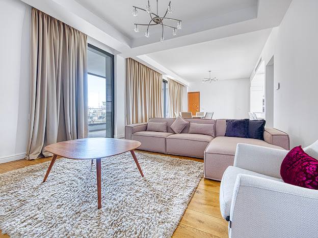 Penthouse, 3 bedrooms — 4