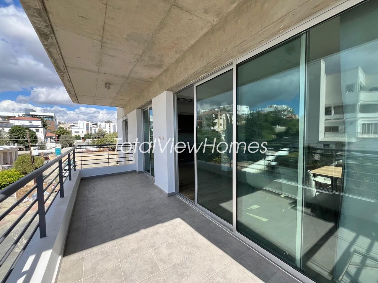 Apartment, 2 bedrooms — 3