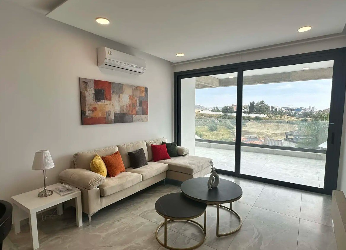 Apartment, 2 bedrooms — 8