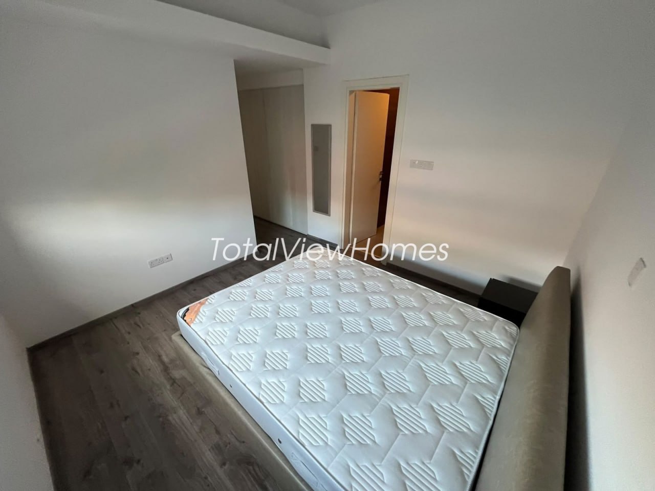 Apartment, 3 bedrooms — 8