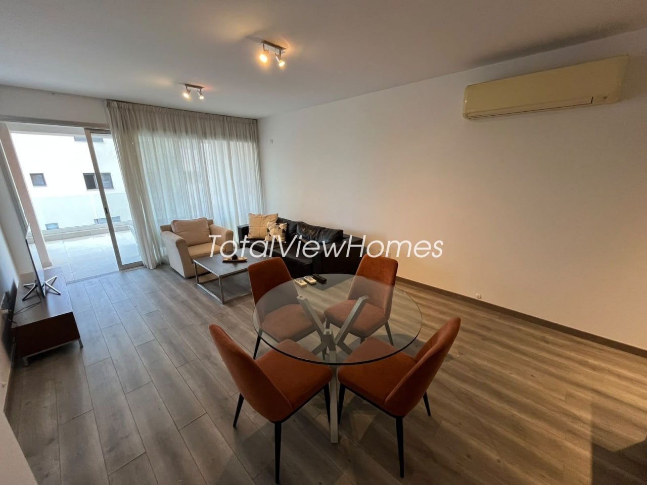 Apartment, 3 bedrooms — 9