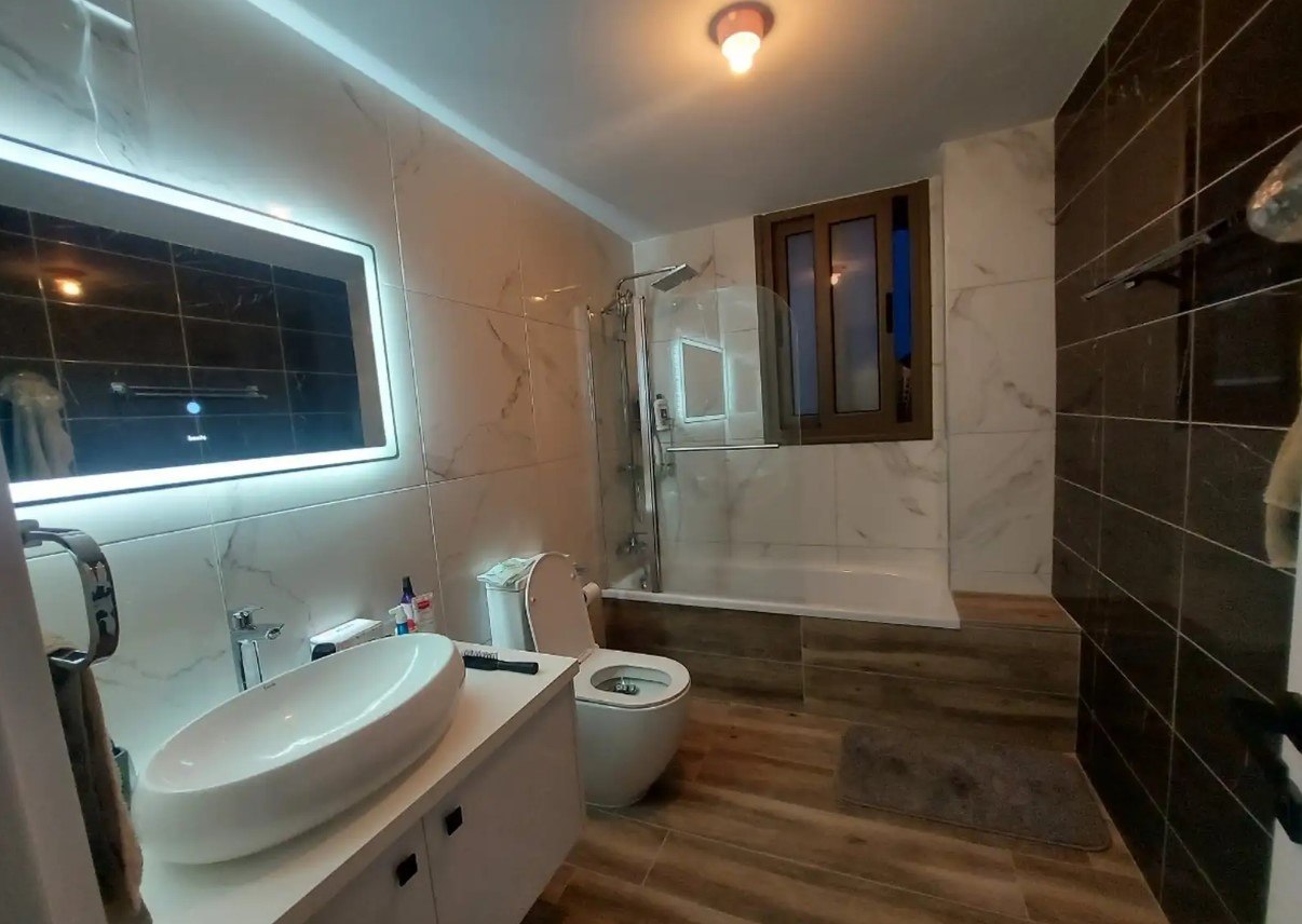 Penthouse, 3 bedrooms — 4