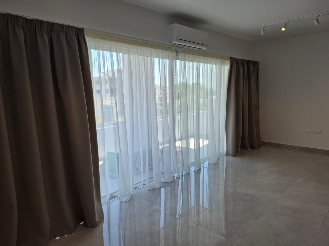 Penthouse, 3 bedrooms — 9