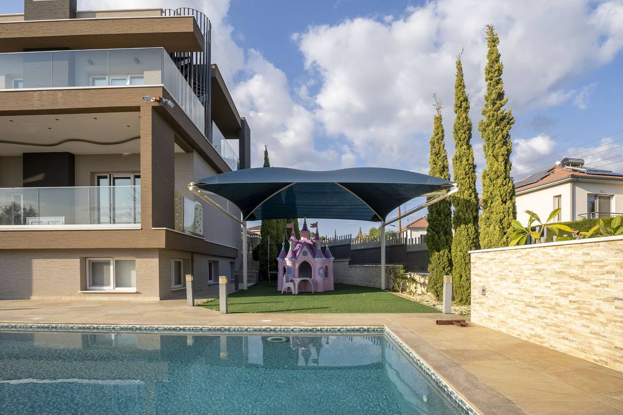 Villa, 4 bedrooms — 9