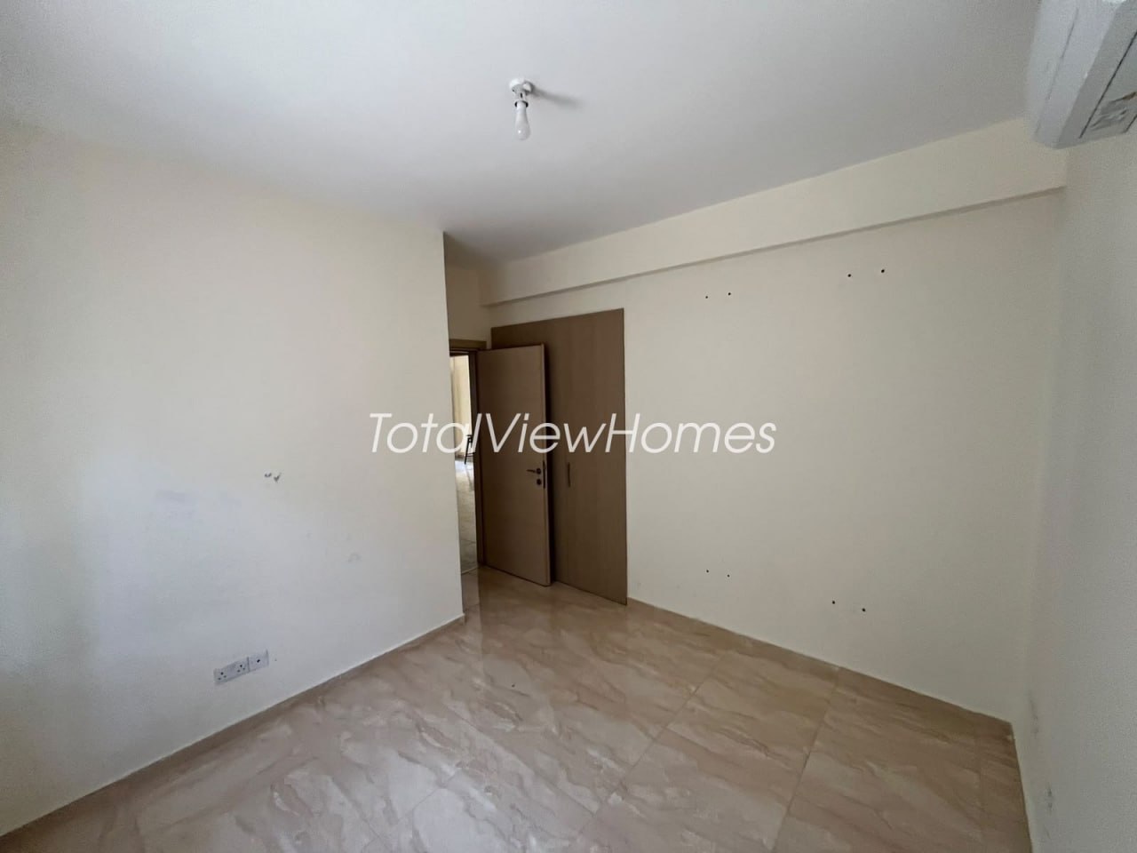 Apartment, 2 bedrooms — 5
