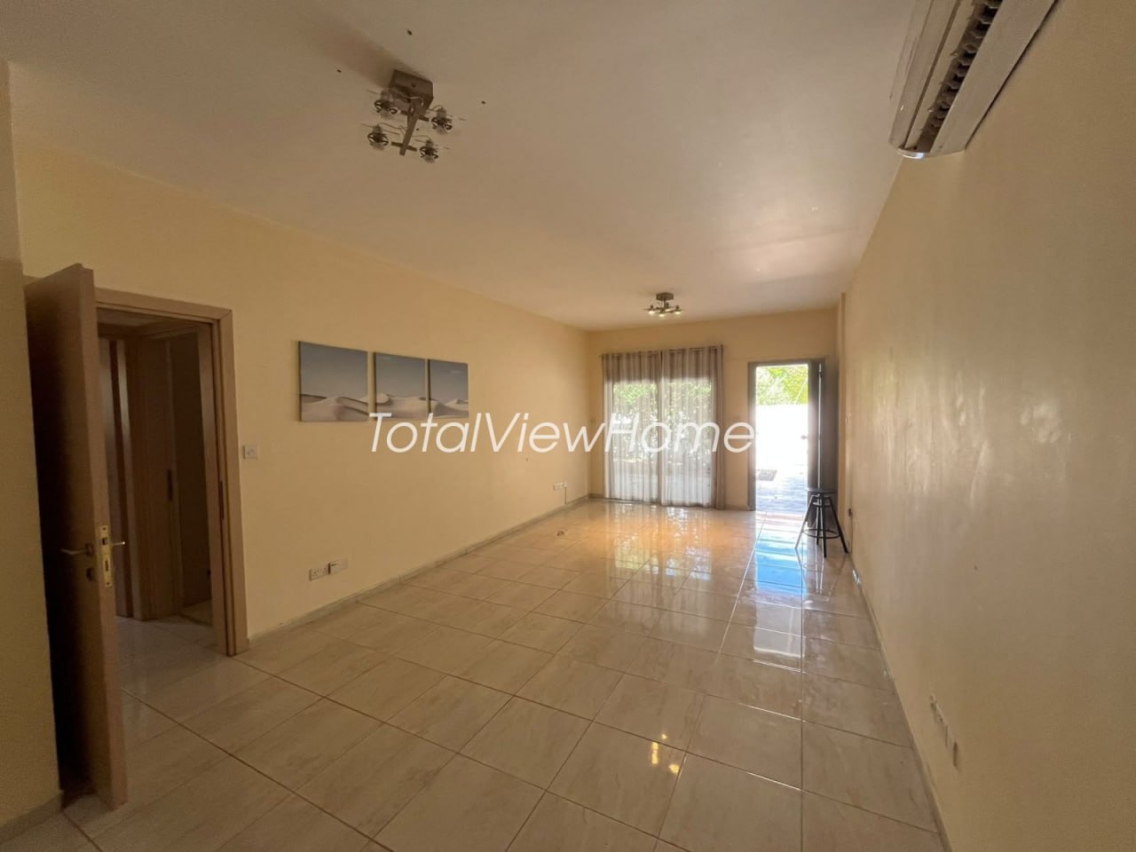 Apartment, 2 bedrooms — 9