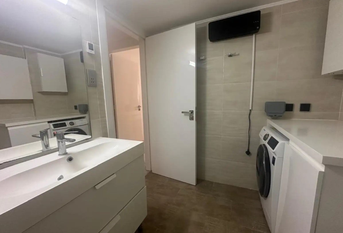 Apartment, 3 bedrooms — 3