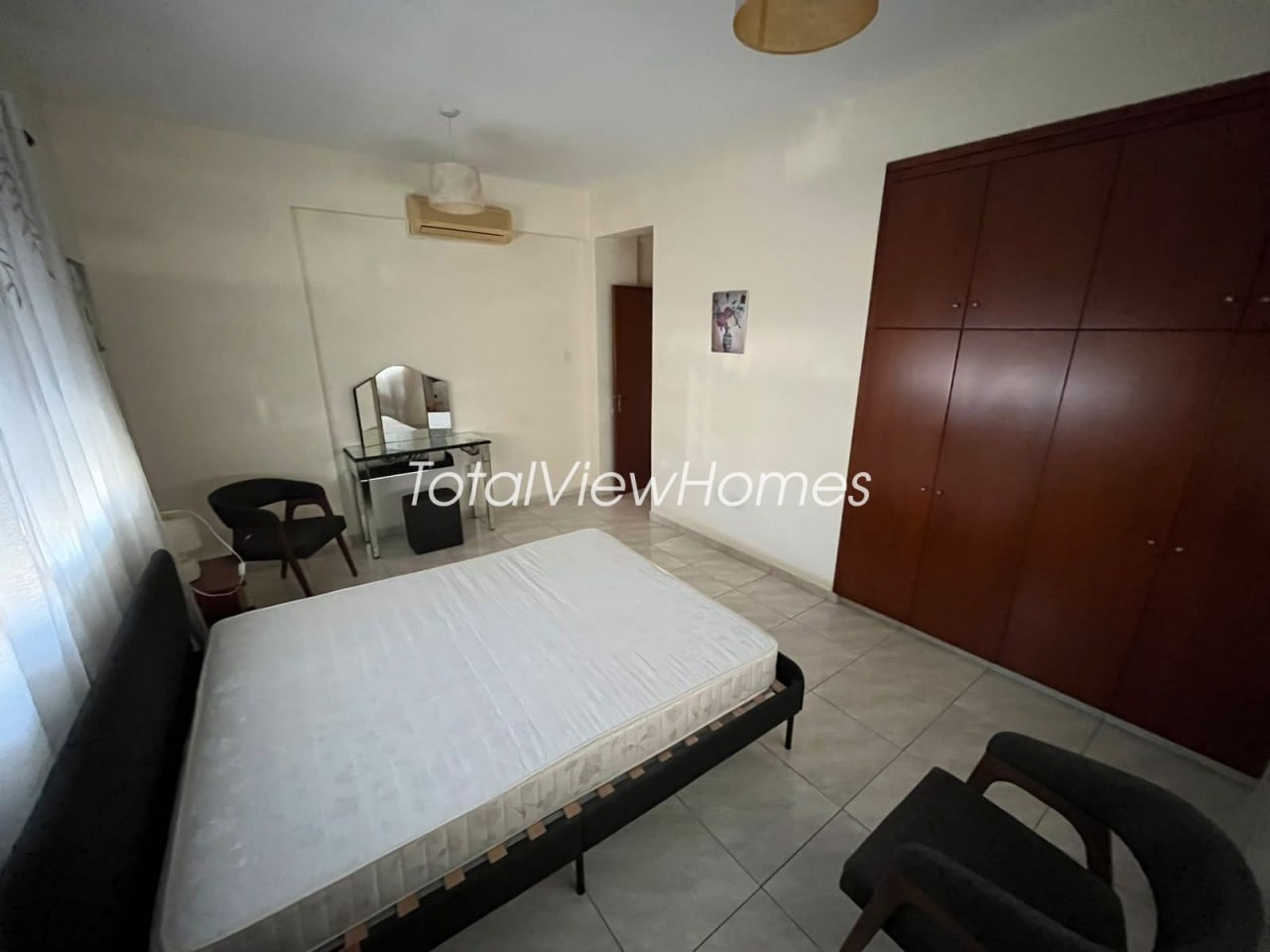 Apartment, 2 bedrooms — 8