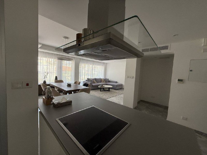 Apartment, 3 bedrooms — 4