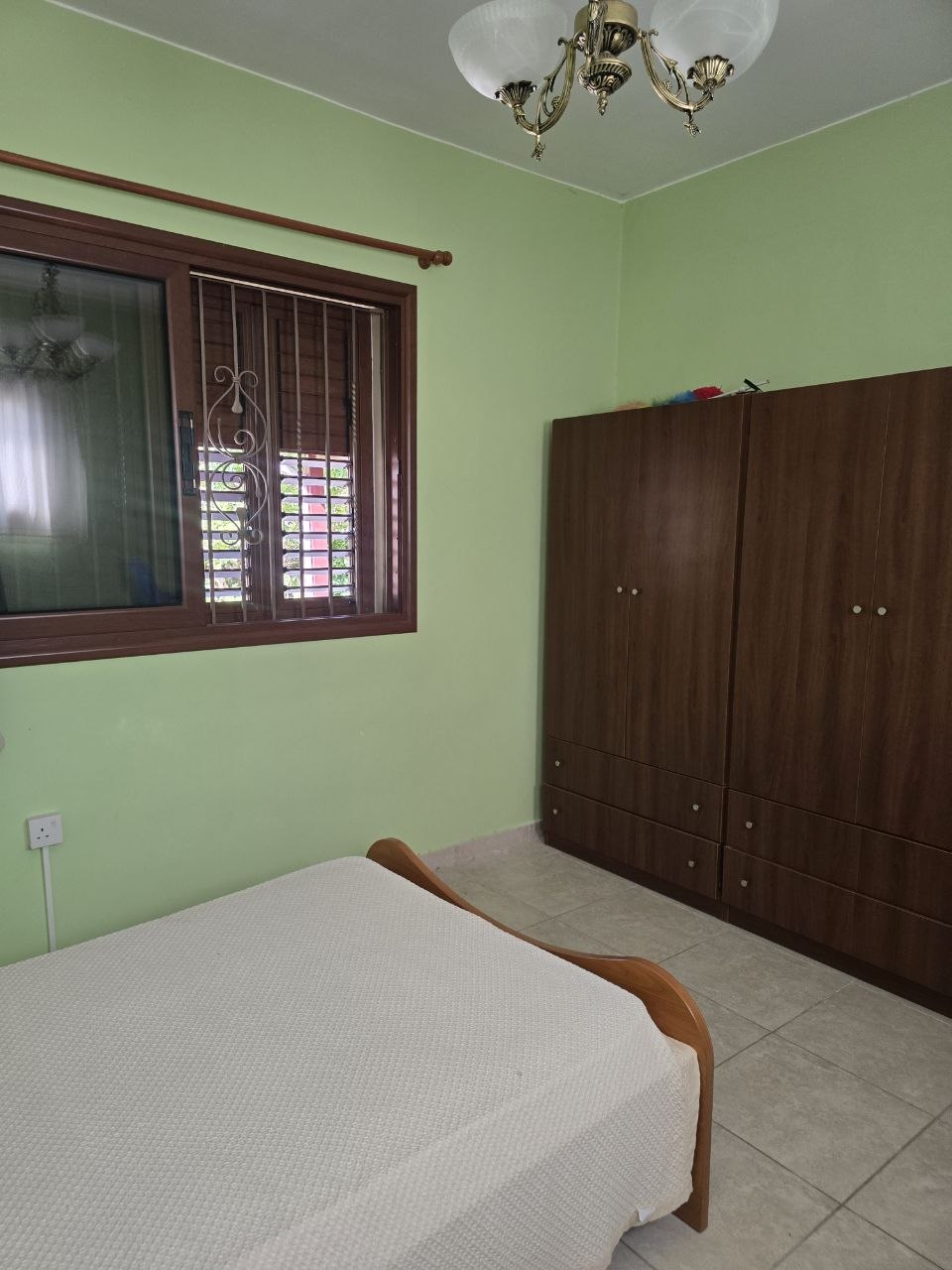 House, 3 bedrooms — 2