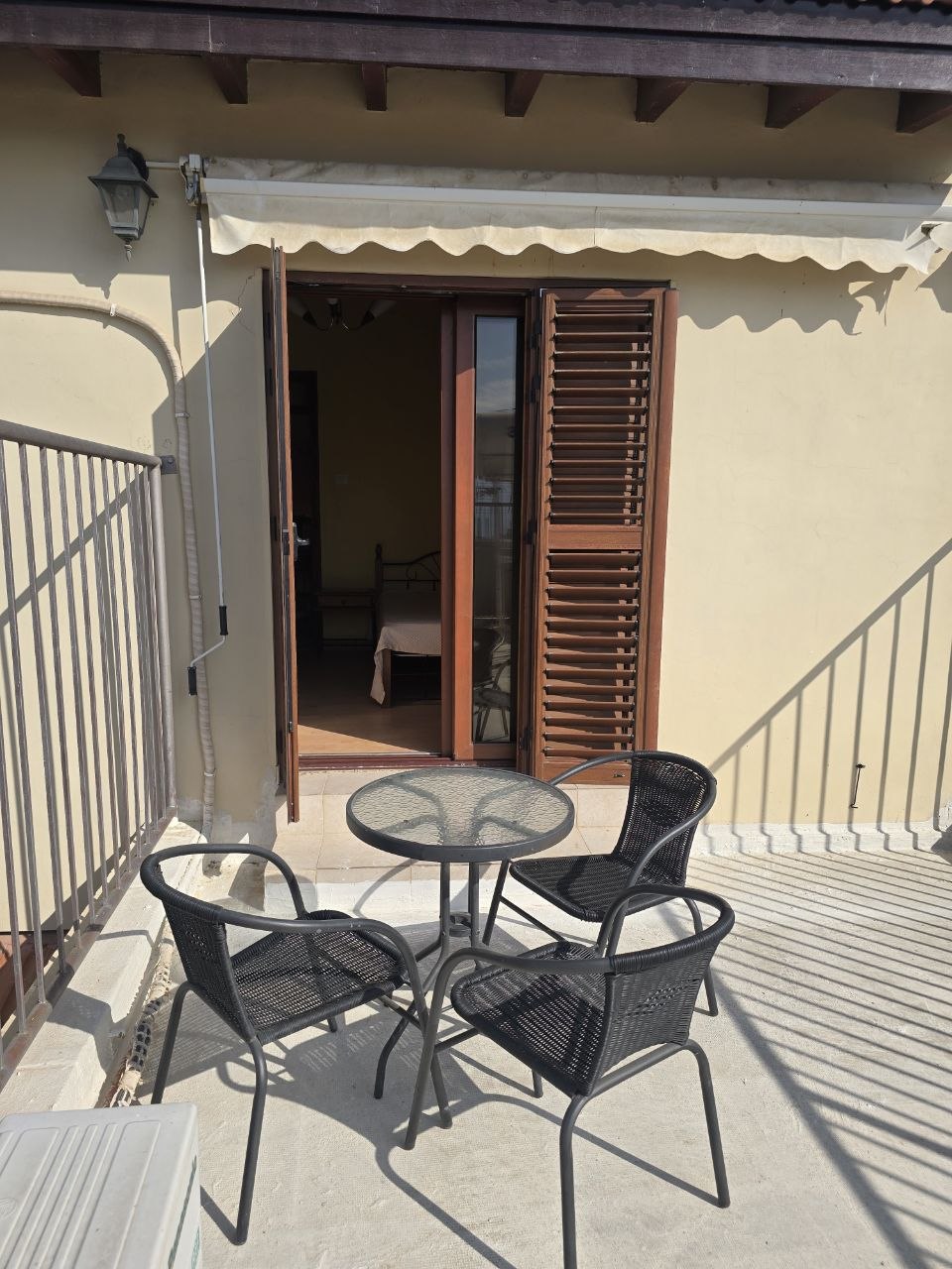 House, 3 bedrooms — 5