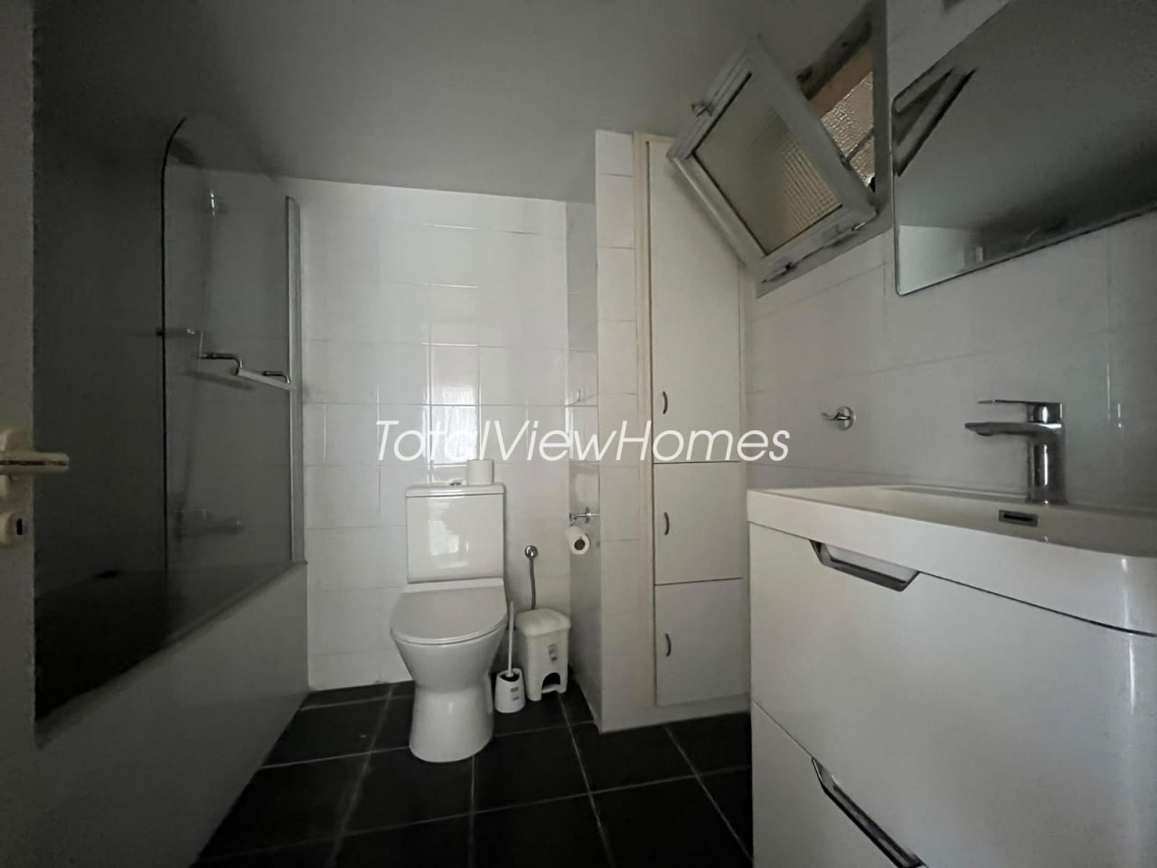 Apartment, 3 bedrooms — 4