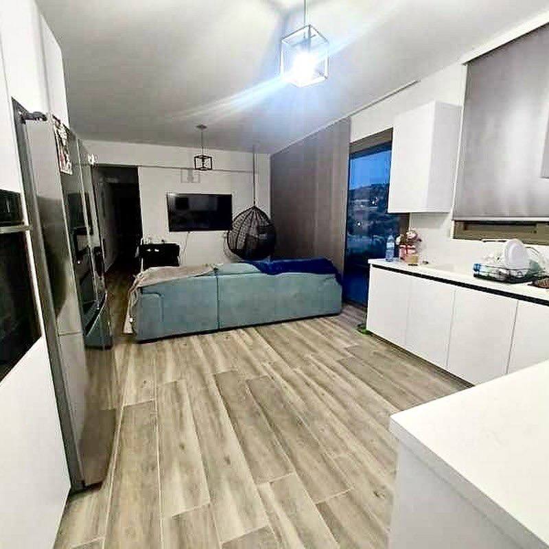 Apartment, 3 bedrooms — 4