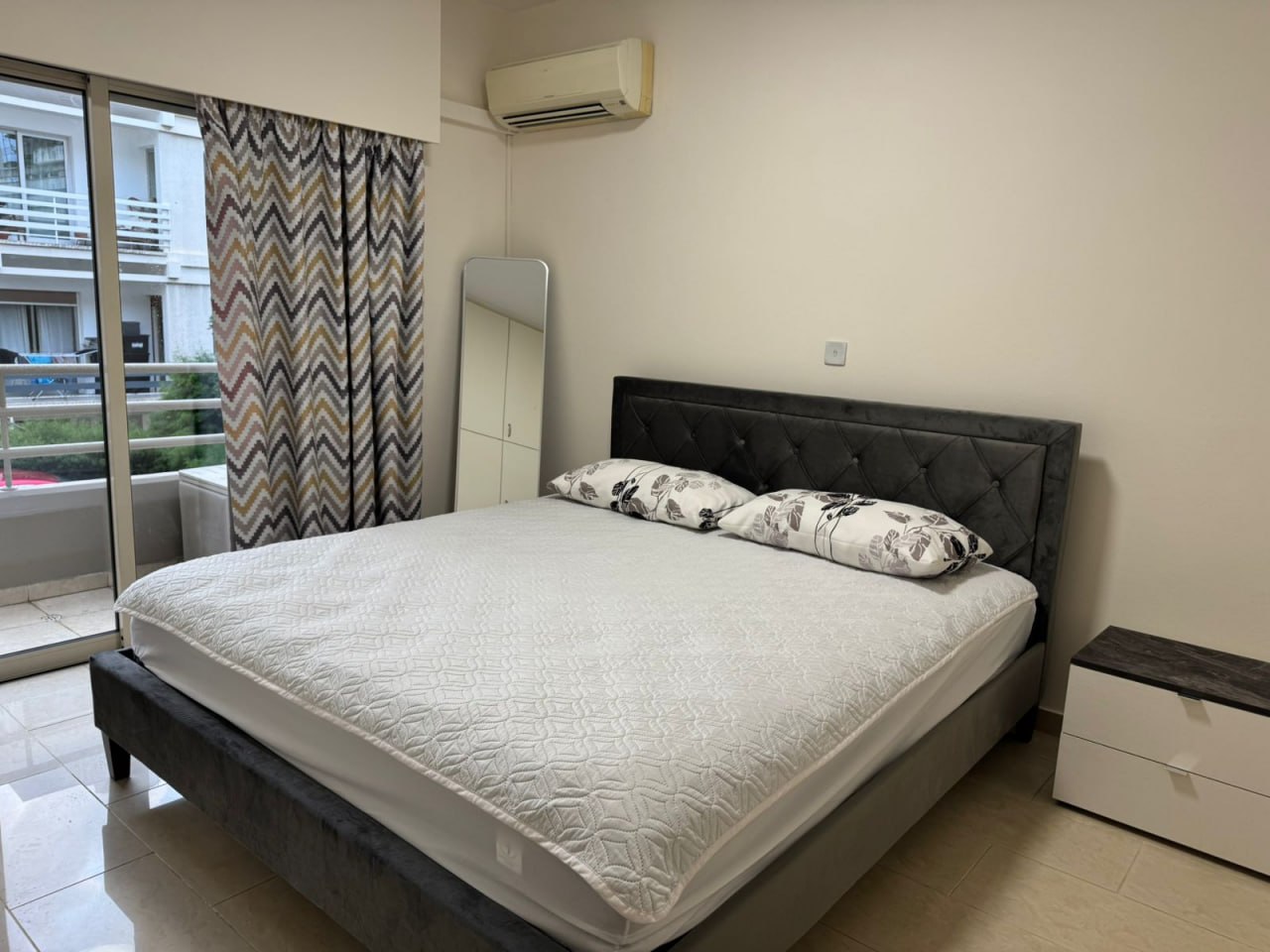 Apartment, 3 bedrooms — 3