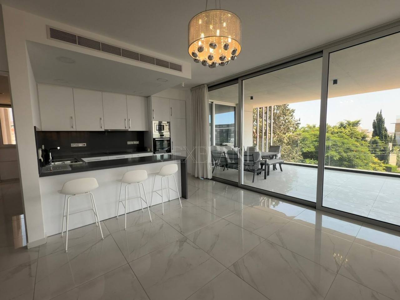 Apartment, 3 bedrooms — 4