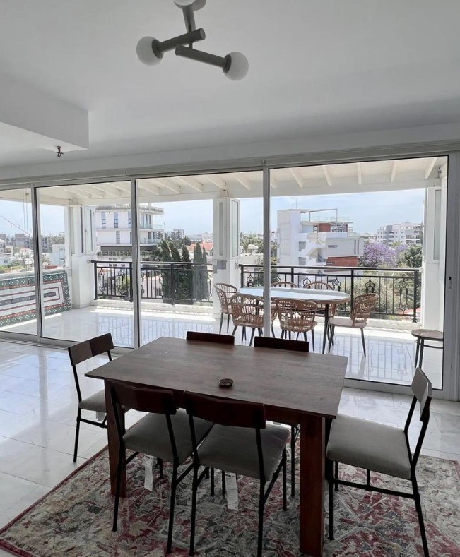 Apartment, 3 bedrooms — 3
