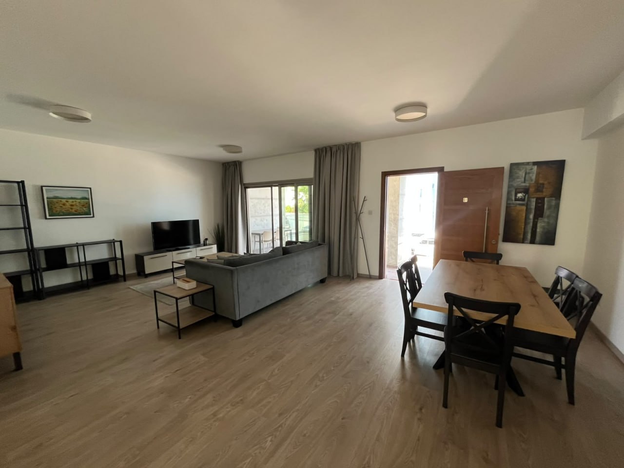 Apartment, 3 bedrooms — 8