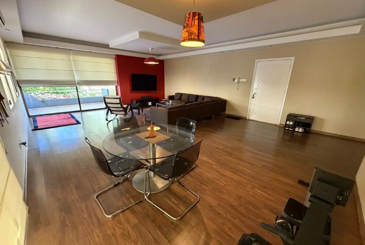 Apartment, 3 bedrooms — 10