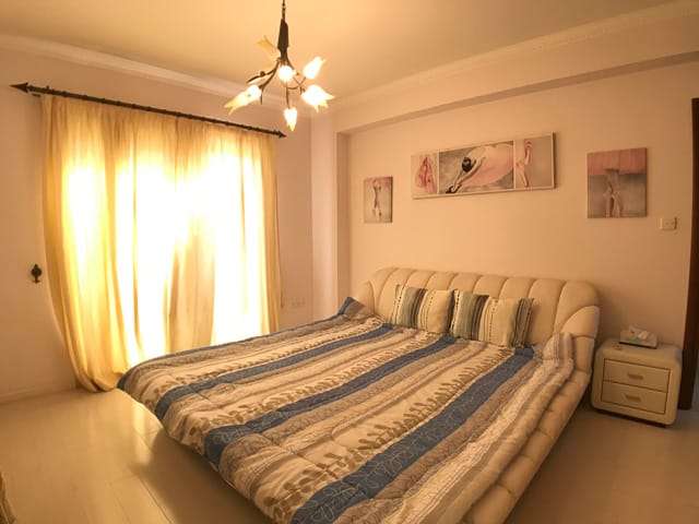 House, 5 bedrooms — 7