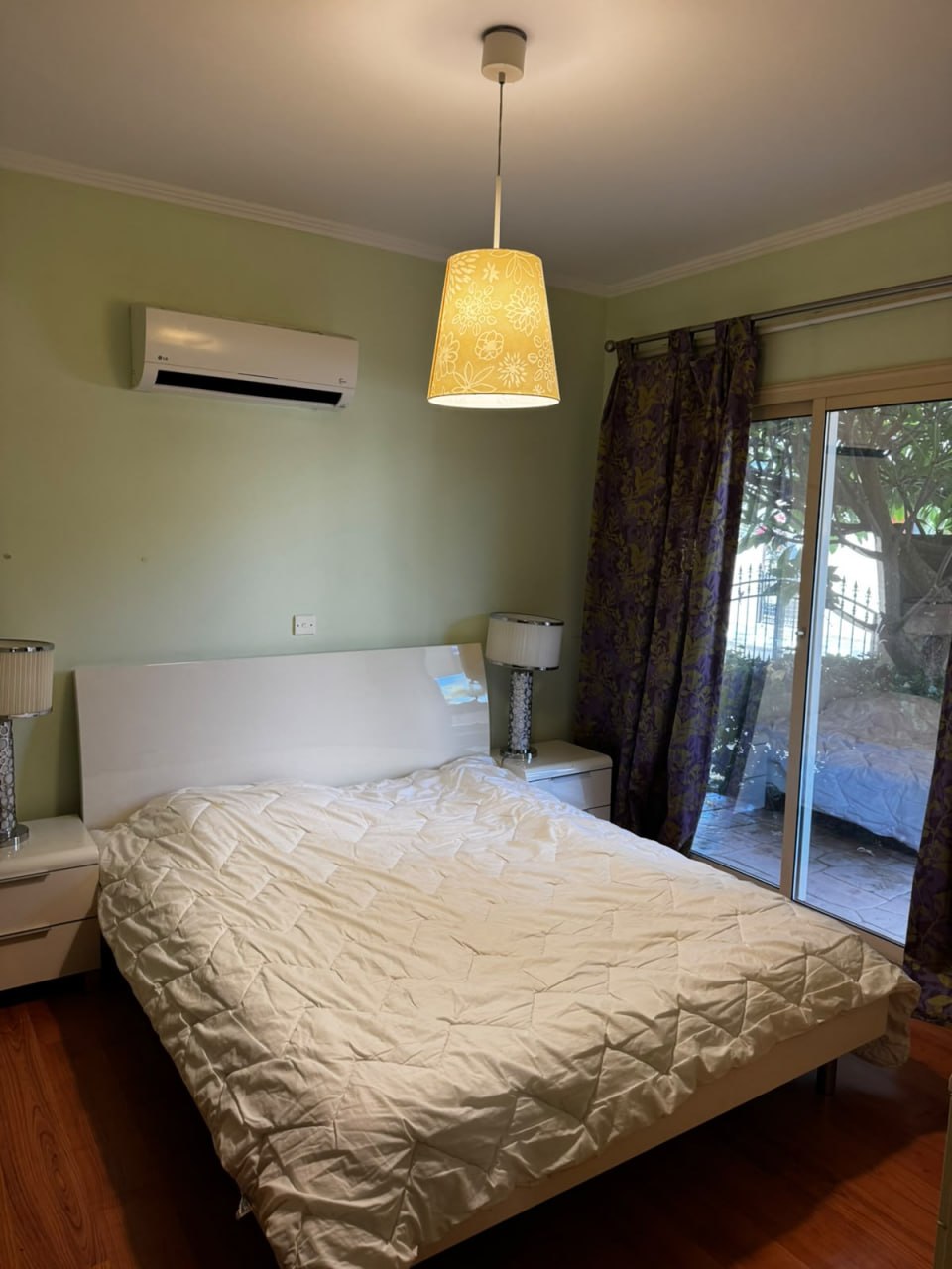 House, 4 bedrooms — 6