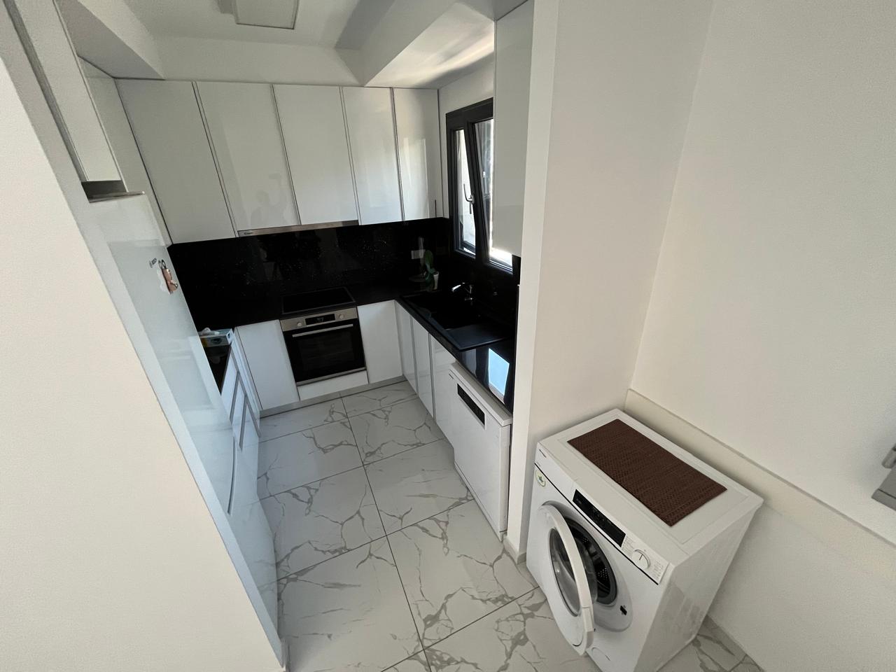 Apartment, 2 bedrooms — 8