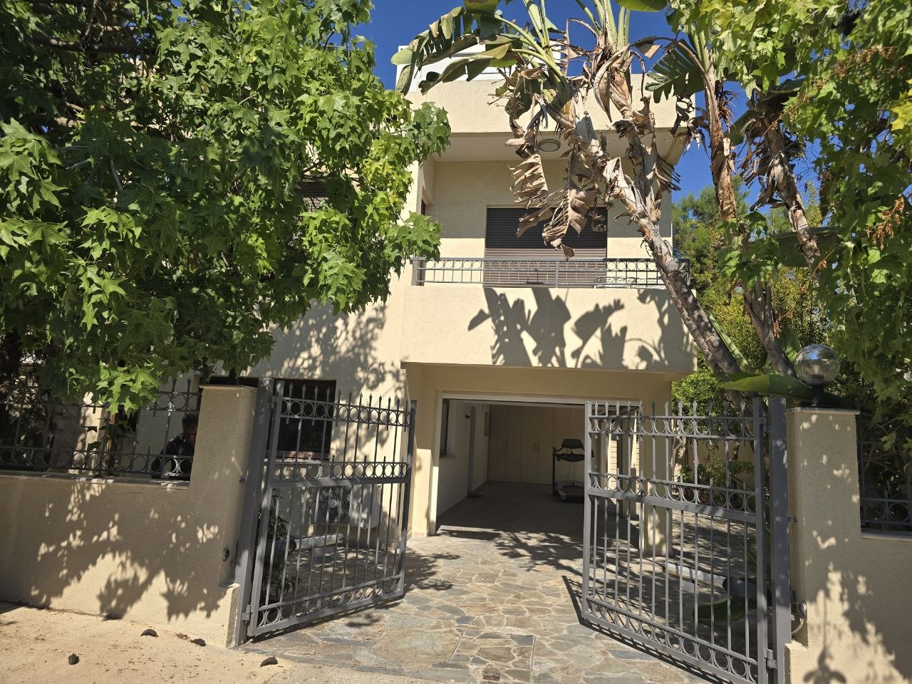 House — 6