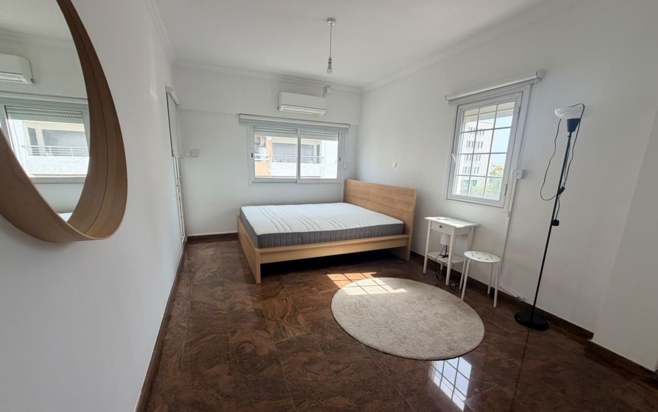 Apartment, 2 bedrooms — 8