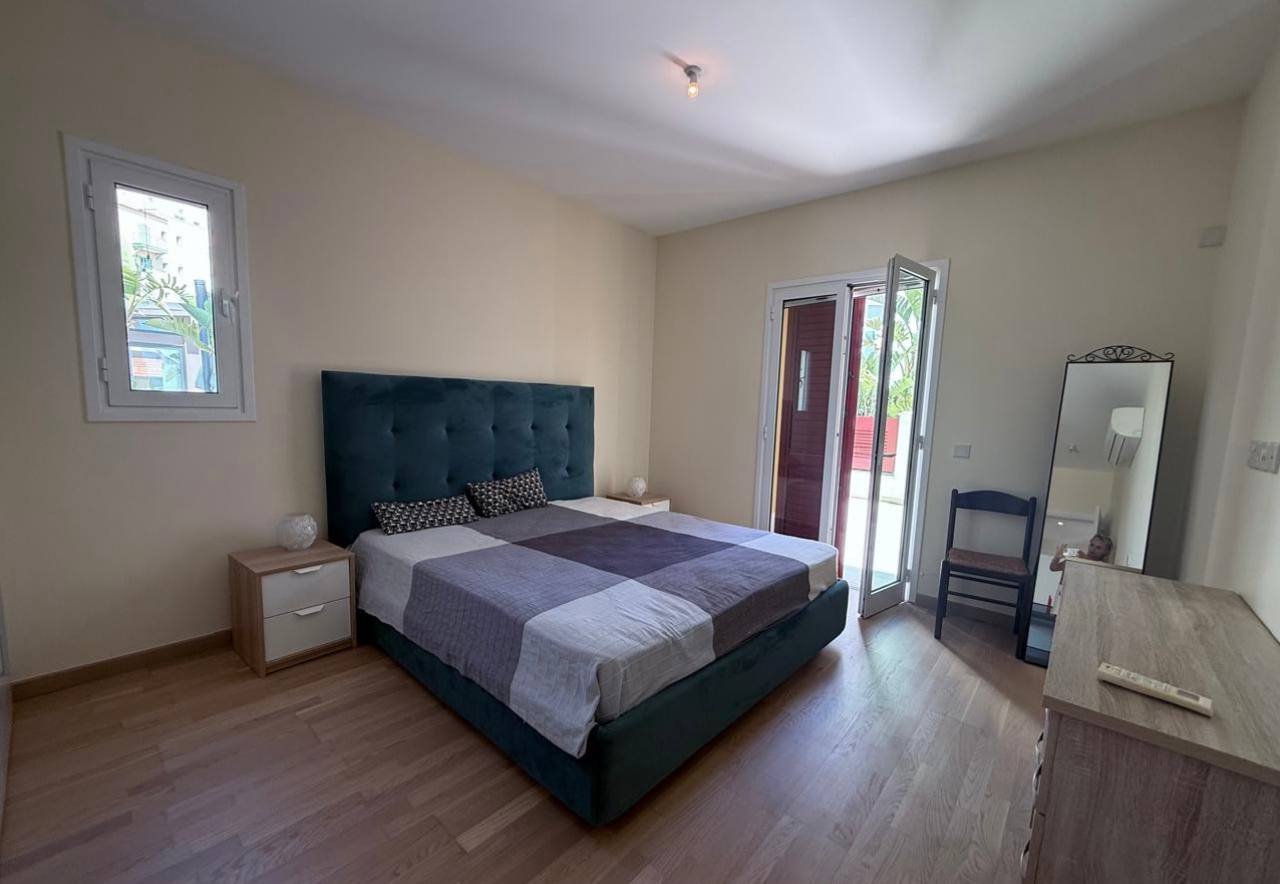 Apartment, 2 bedrooms — 3
