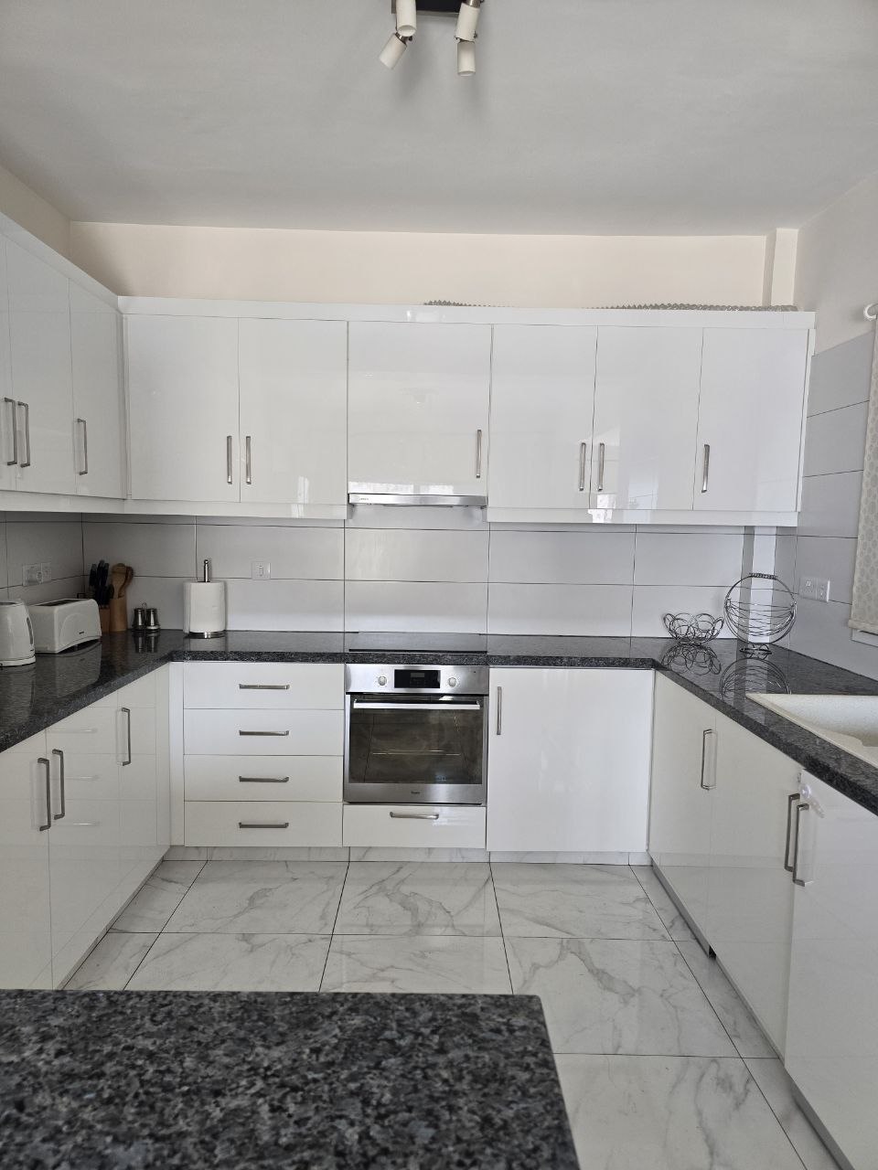 Apartment, 3 bedrooms — 4