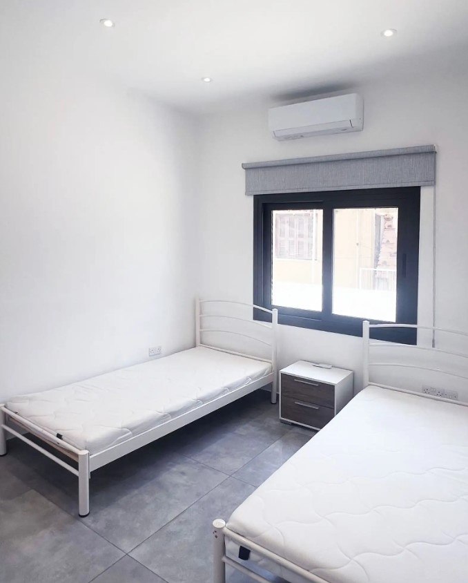 Apartment, 2 bedrooms — 6