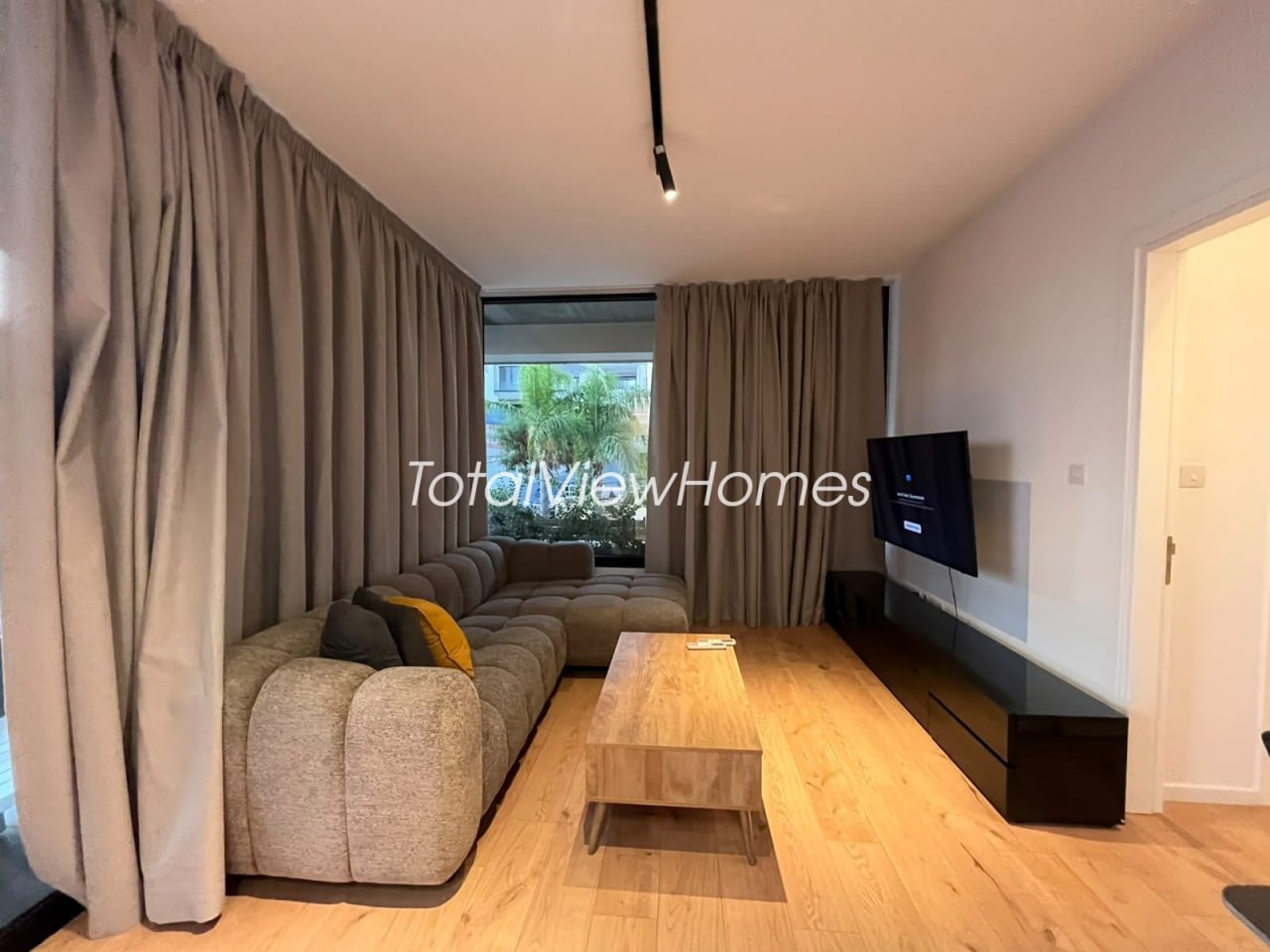 Apartment, 2 bedrooms — 9