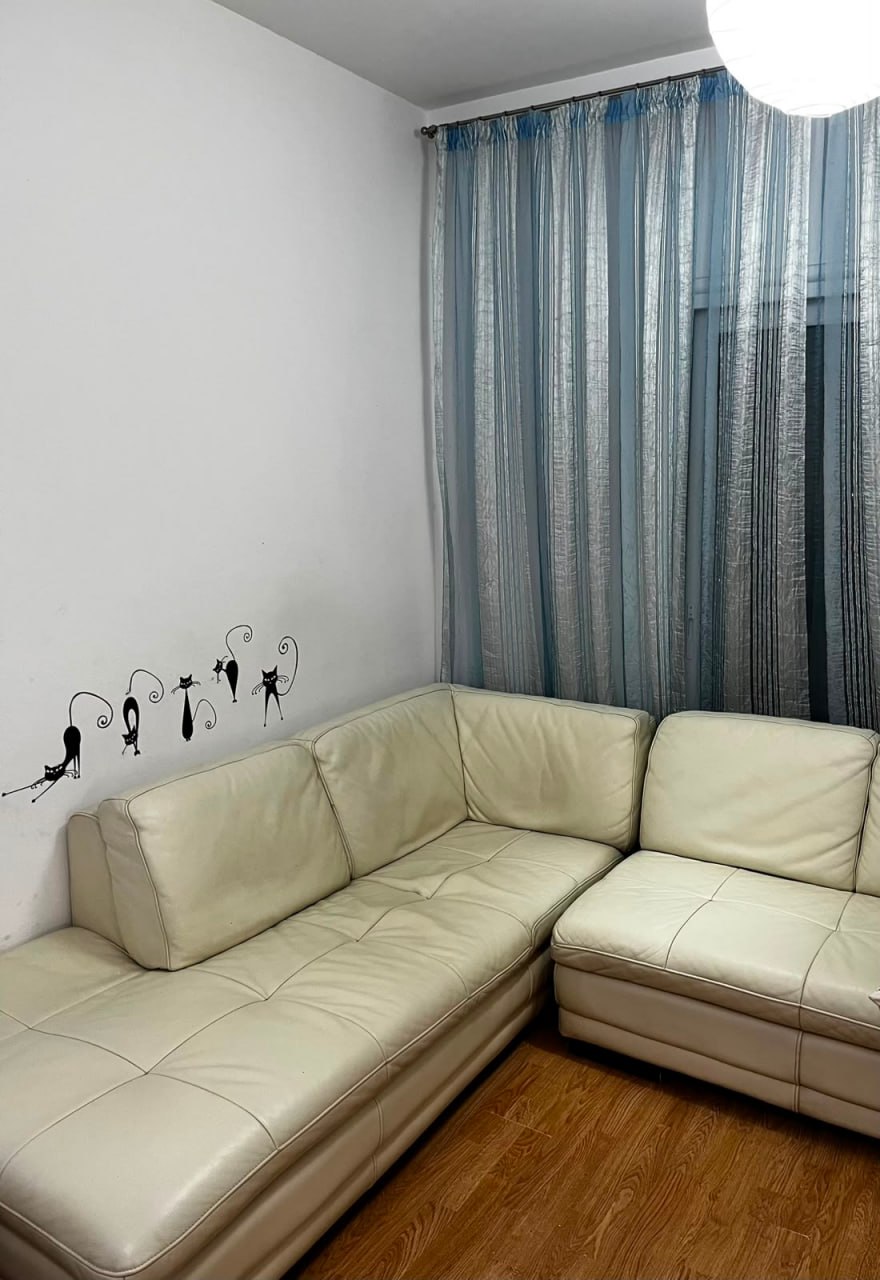 House, 3 bedrooms — 9