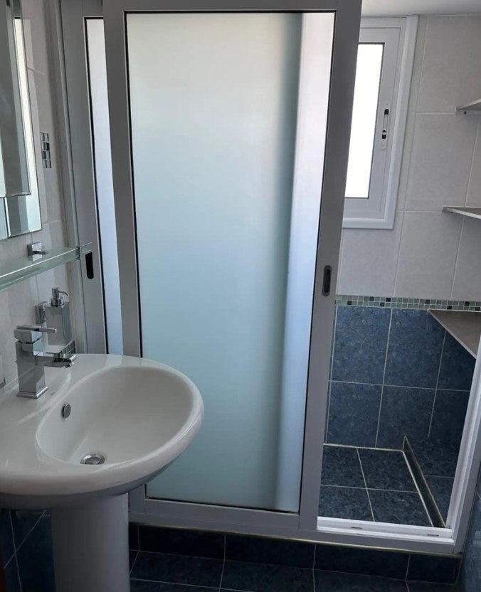 Apartment, 3 bedrooms — 2