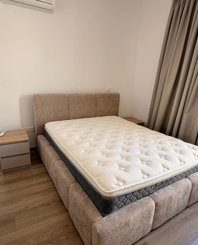 Apartment, 2 bedrooms — 8