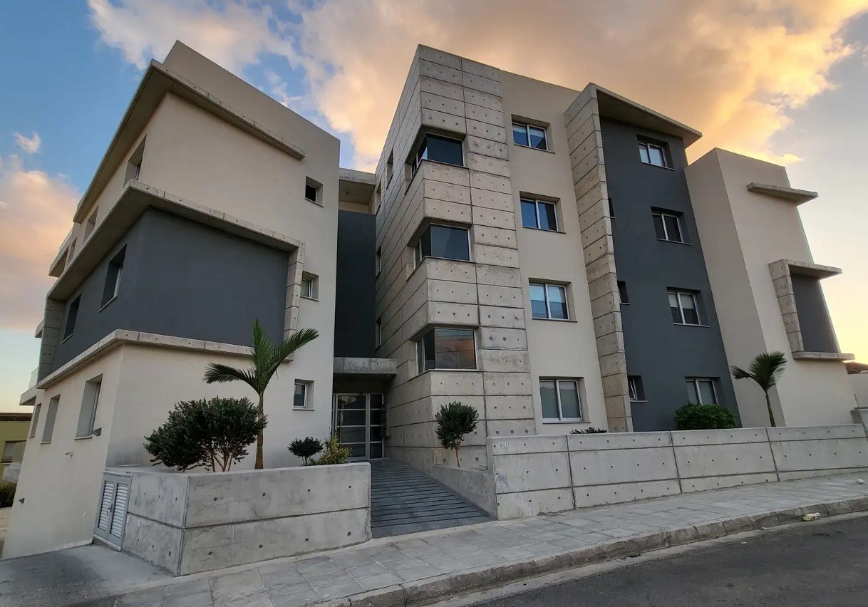 Apartment, 3 bedrooms — 2
