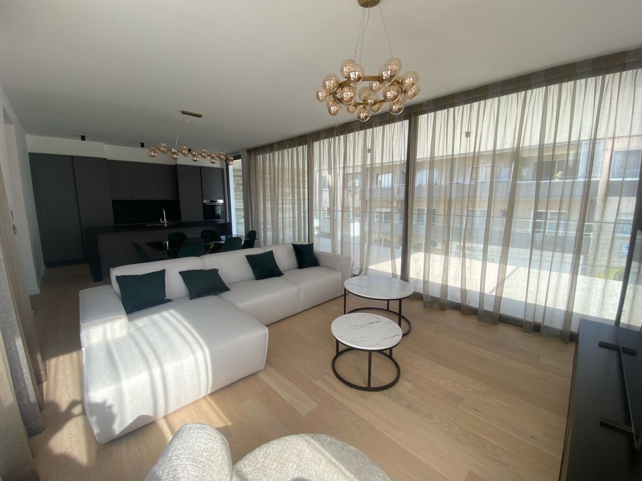 Apartment, 3 bedrooms — 2