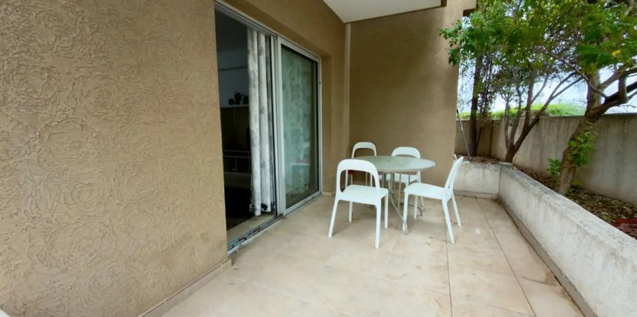 Apartment, 2 bedrooms — 4