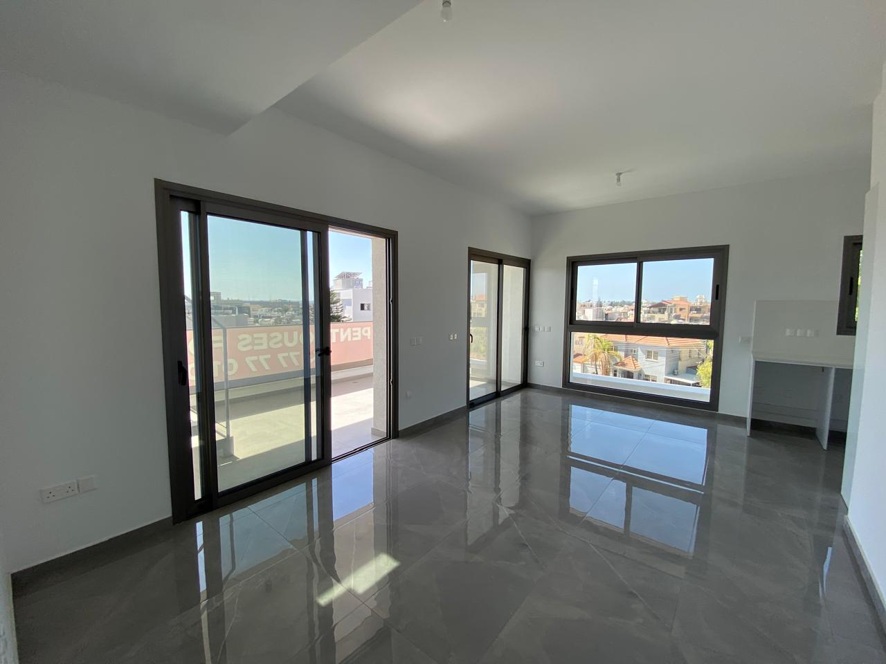 Penthouse, 2 bedrooms — 8