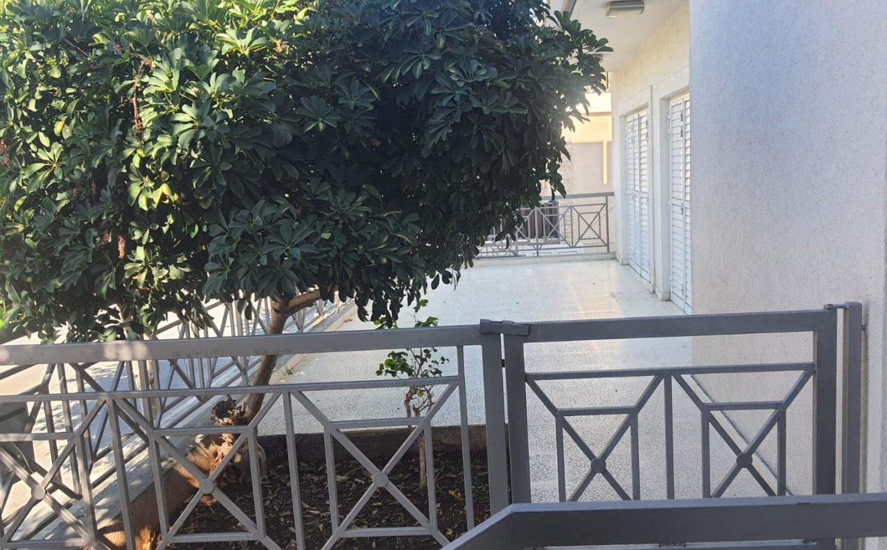 Apartment, 3 bedrooms — 2