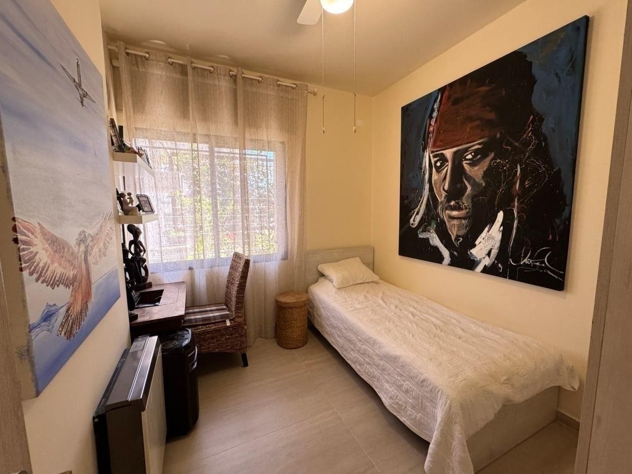 House, 2 bedrooms — 9