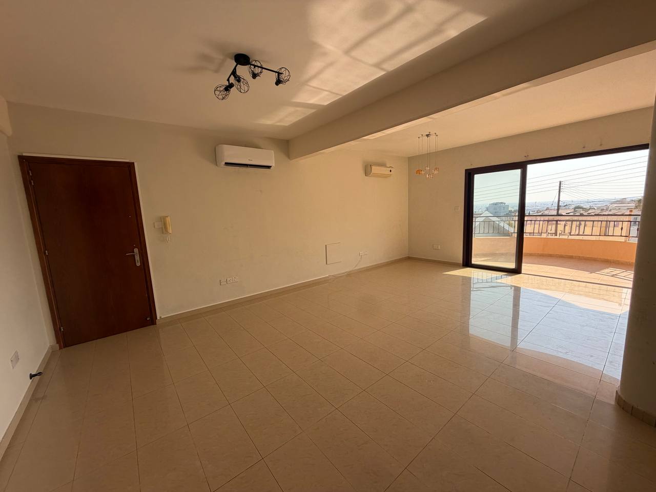 Apartment, 2 bedrooms — 4