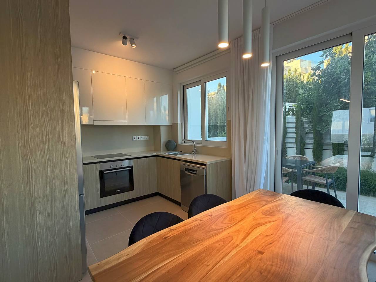 House, 3 bedrooms — 3