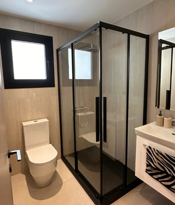 Apartment, 3 bedrooms — 2