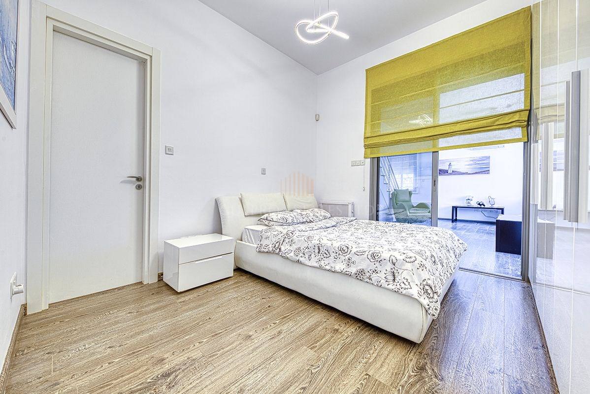 4-bedroom villa in Agios Tychonas, Limassol — 4