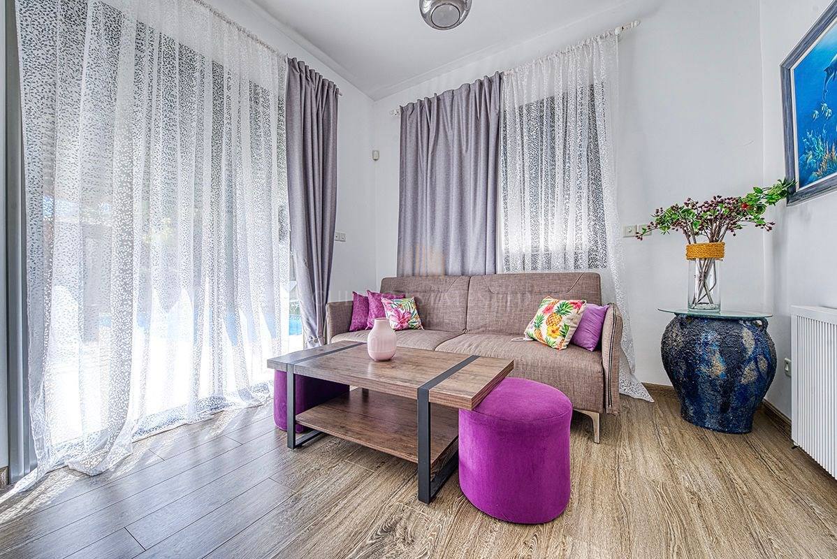 4-bedroom villa in Agios Tychonas, Limassol — 7