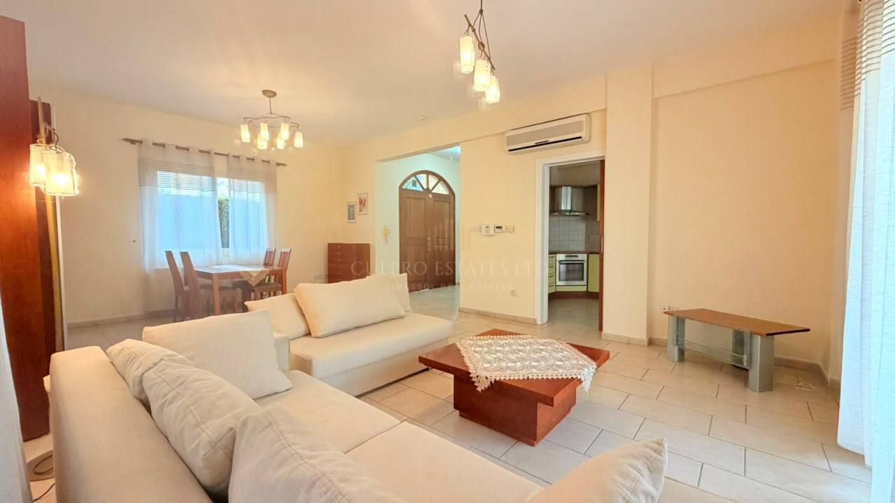 House, 4 bedrooms — 7