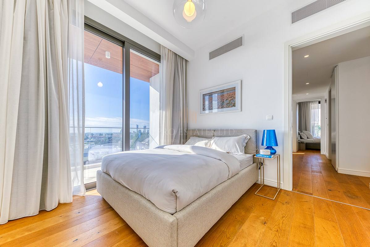 Penthouse, 4 bedrooms — 6